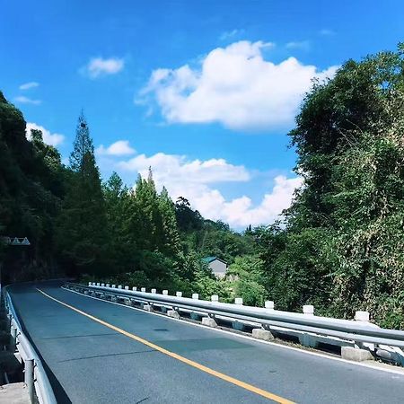 Wudangshan Tianle Hotel Sijan Kültér fotó